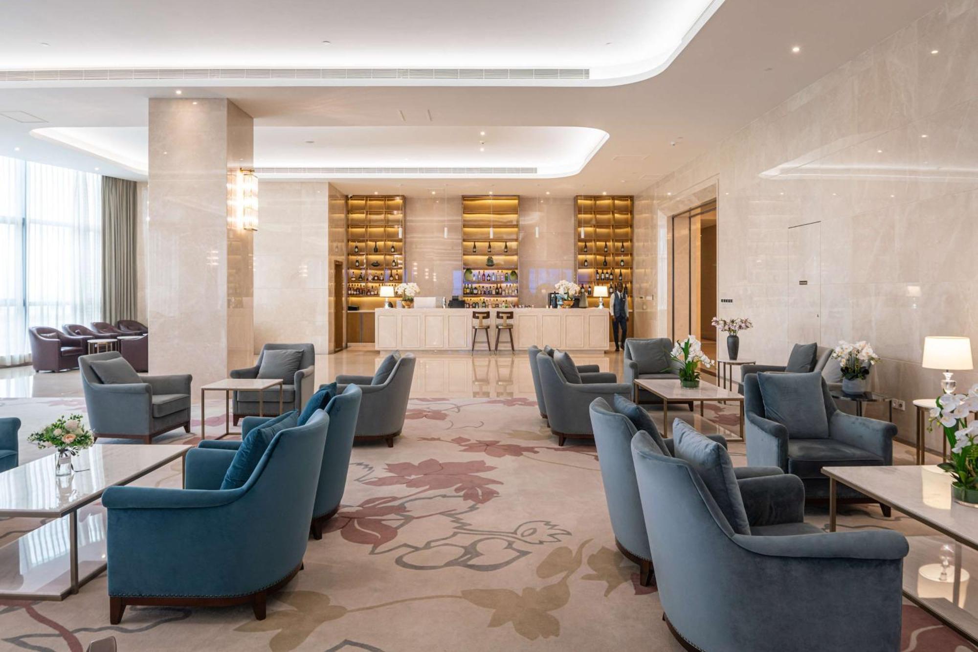 Hilton Brazzaville Les Tours Jumelles Hotel & Residences Exterior photo
